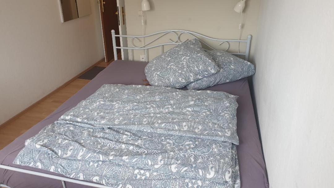 Rooming24, Kleine Pension Lübeck Exteriör bild