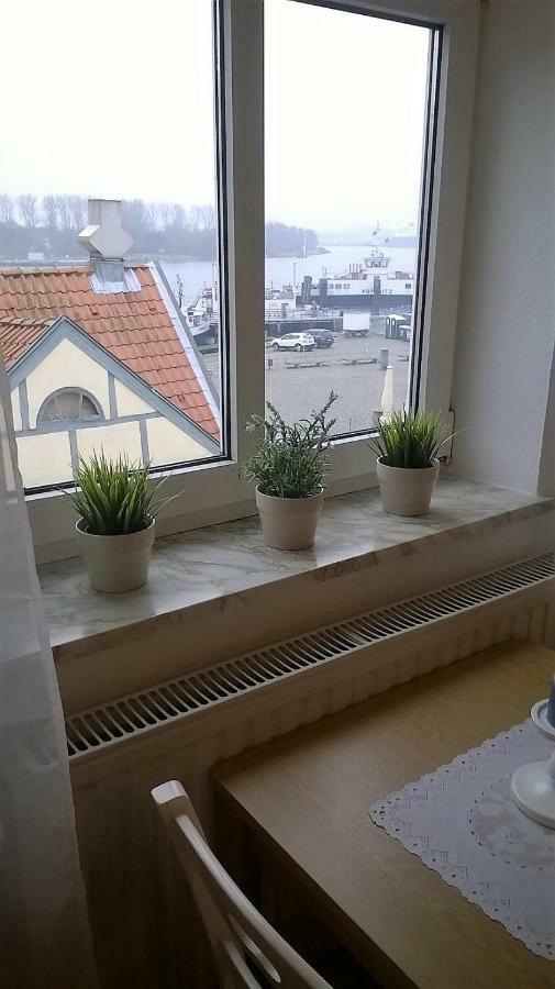 Rooming24, Kleine Pension Lübeck Exteriör bild